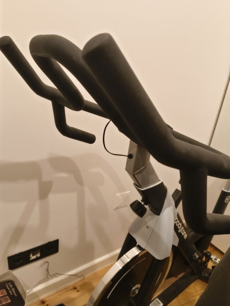 Bicicleta Estática Bodytone DS25+