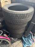Komplet opon zimowych nokian wr suv 3 235/55 r18