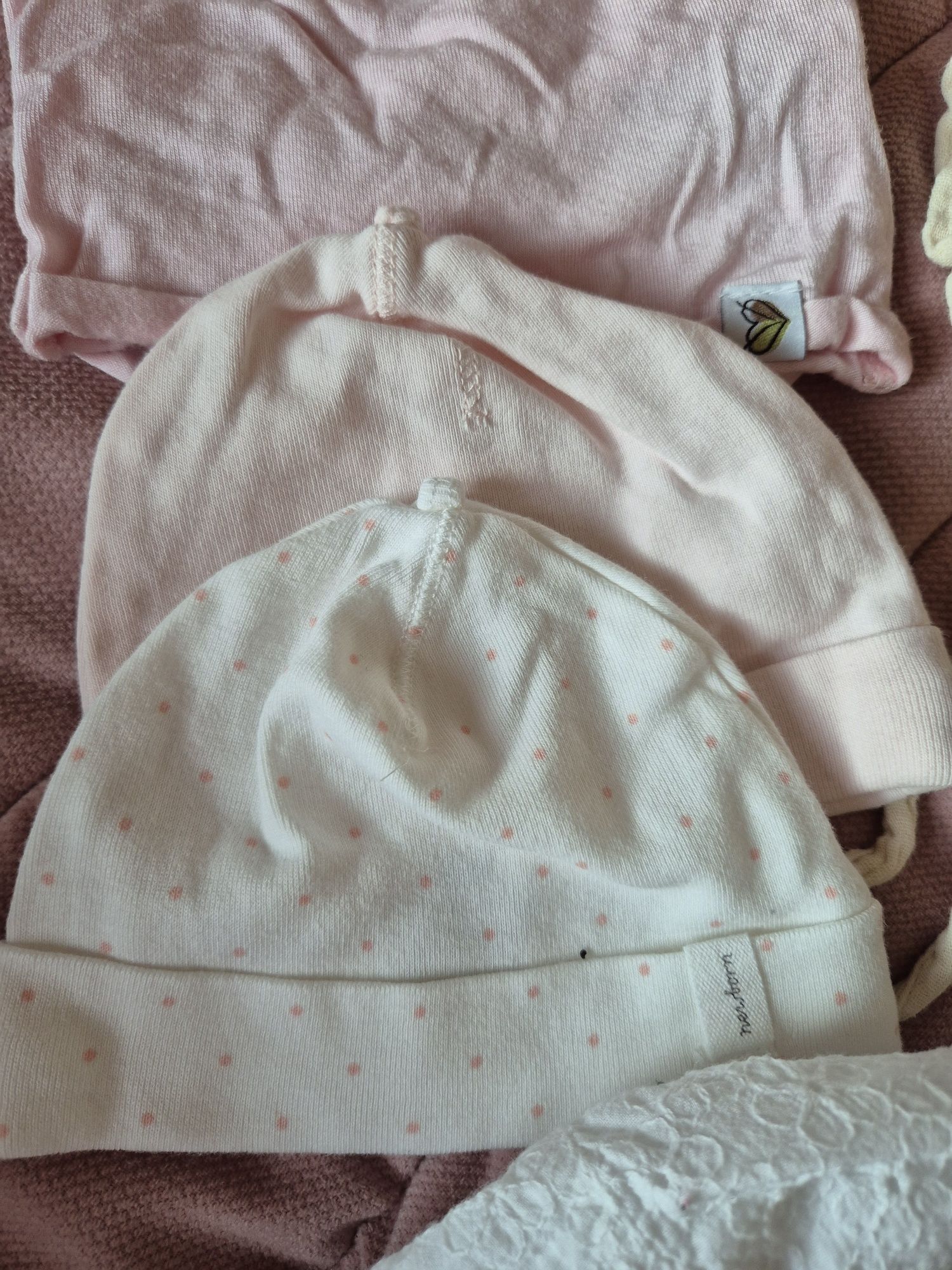 Czapeczki Newbie H&M Pinokio Nanaf Organic i