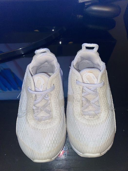 Tenis Nike  bebe tam 22