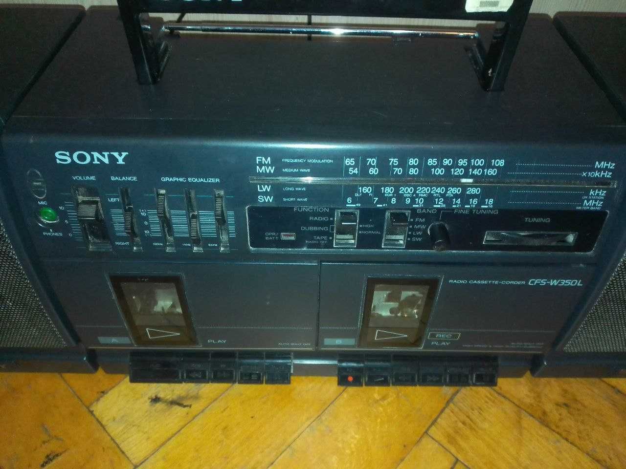 Магнитофон Sony CFS-W350L 80-е (HI-FI, FM)