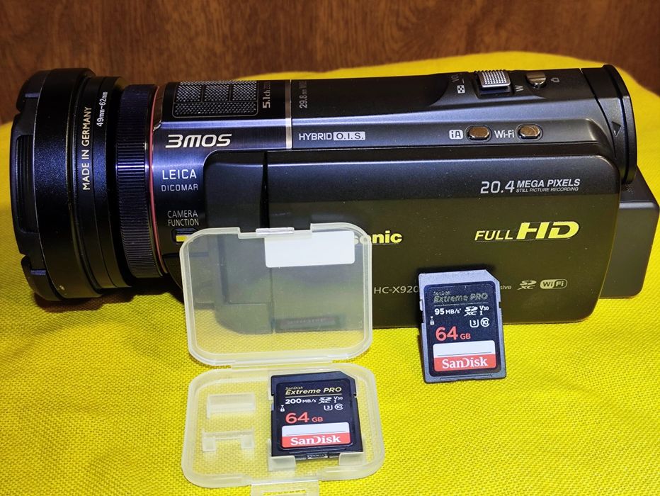Відеокамера  Панасонік   HC-X920.