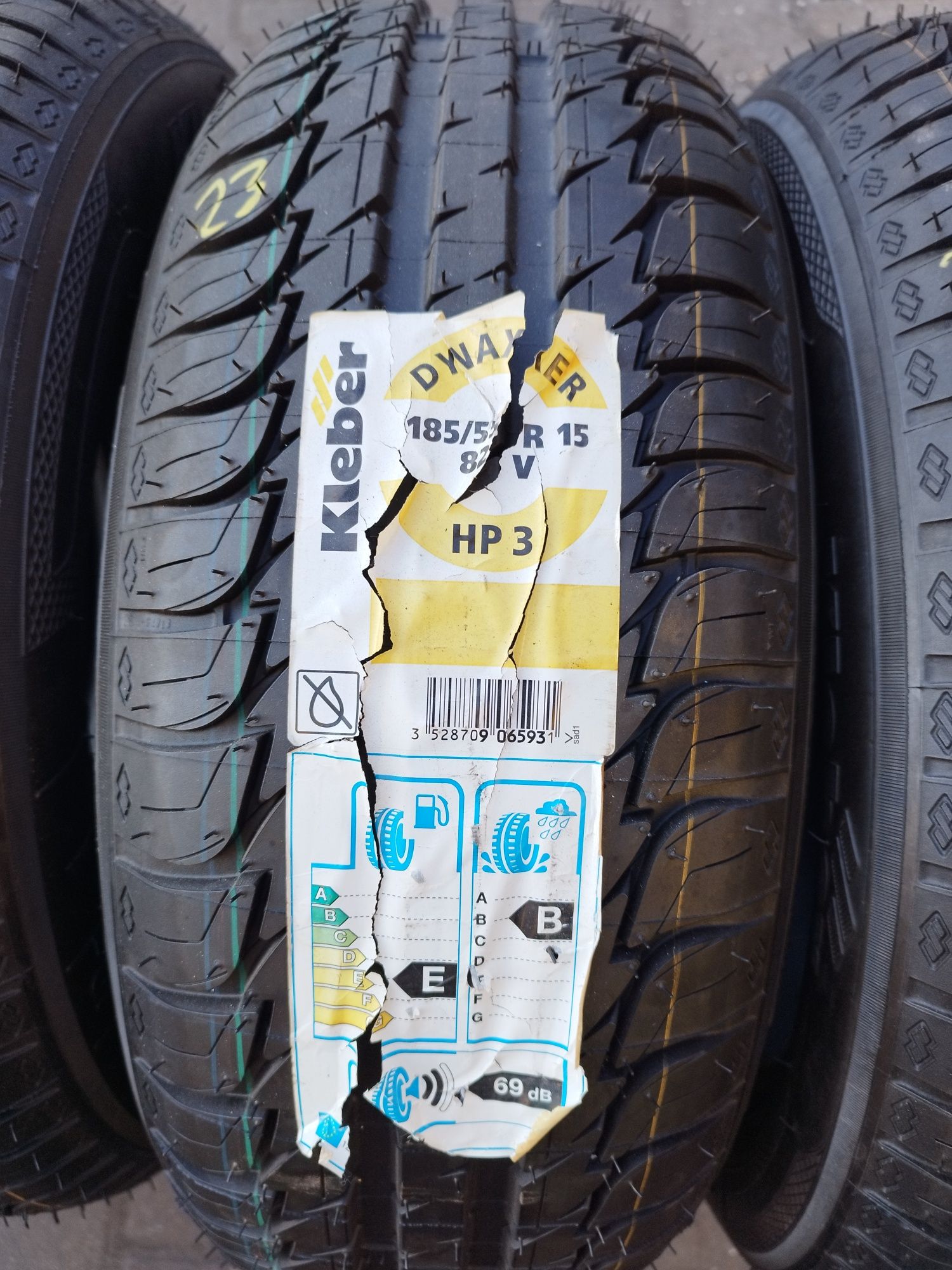 4x Nowe opony letnie 185/55 r15 Kleber dynaxer hp3 82v