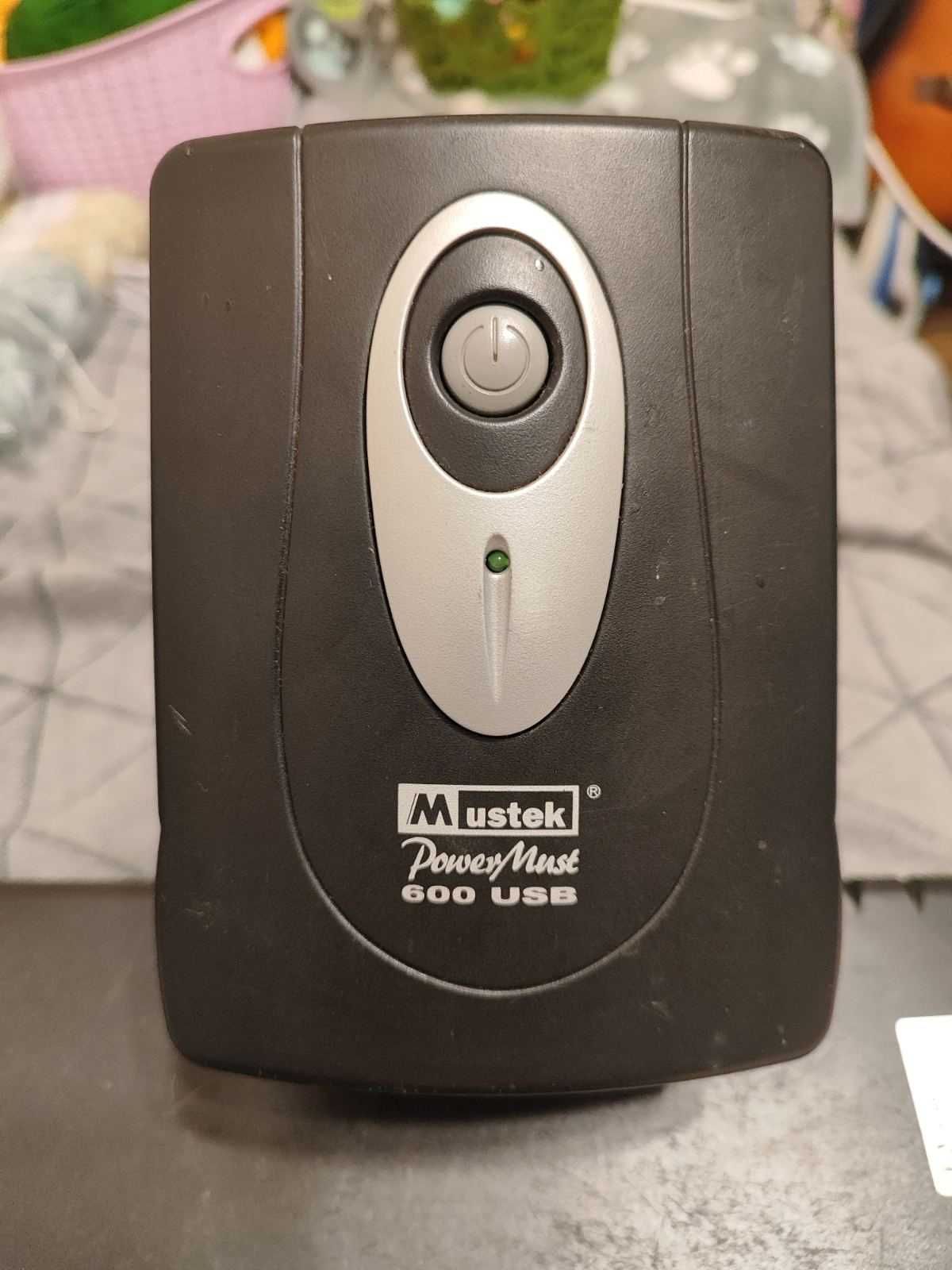 Источник бесперебойного электропитания Mustek PowerMust 600 USB