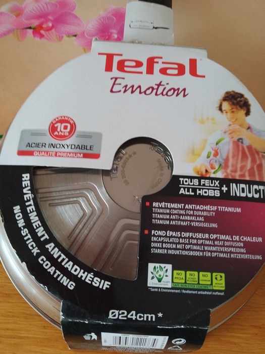 patelnia TEFAL  24cm