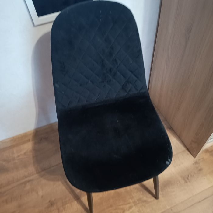 Krzesło czarny welur
