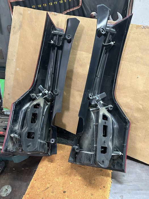 Задній ліхтар сітроен с4 гранд пікасо