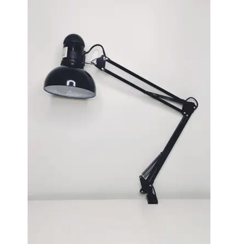 Лампа настольная с держателем к столу черная