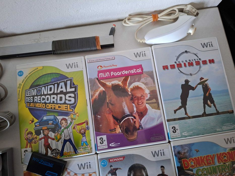 Nintendo Wii Branca 1º Modelo + 1 Comando + 6 jogos *100% Funcional*