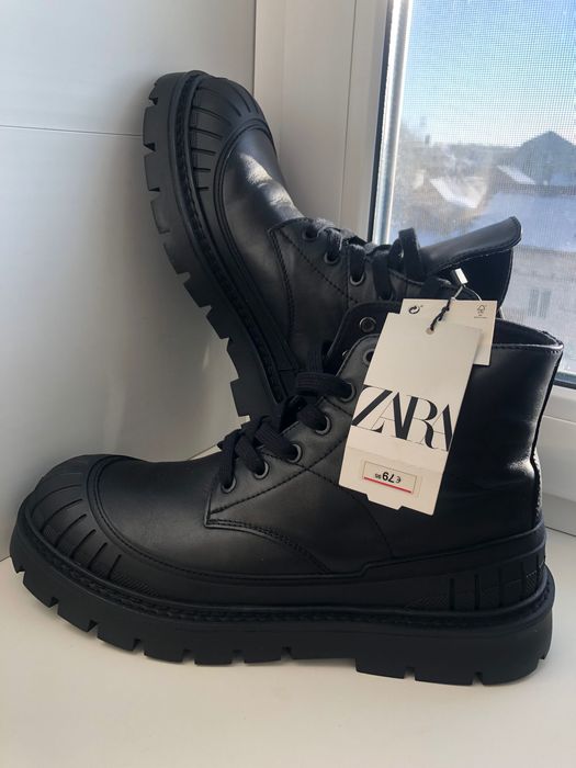 Продам новые мужские ботинки