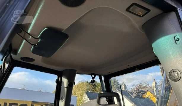 екскаватор навантажувач JCB 3 CX