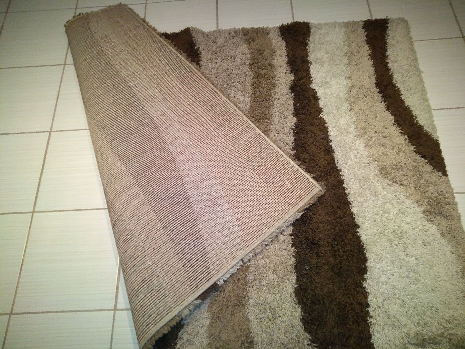 niezniszczony dywan