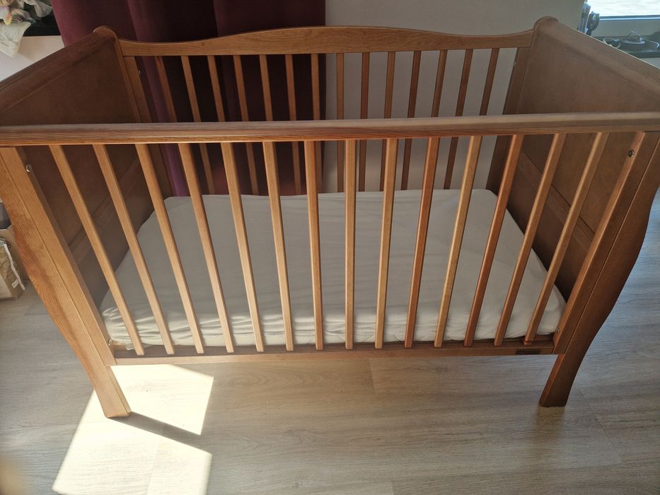 Sprzedam łóżeczko woodies