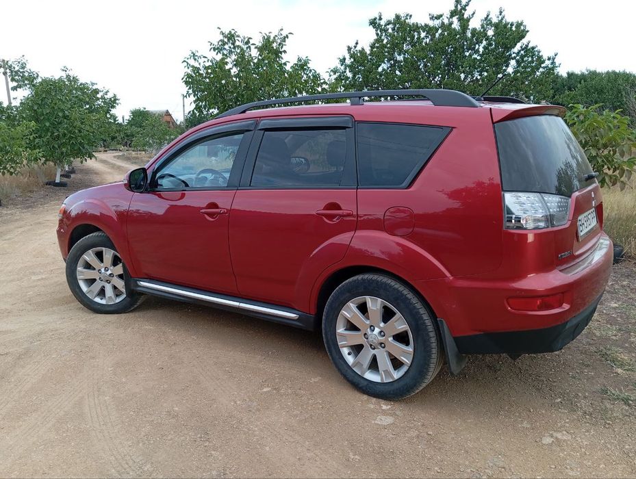 Mitsubishi Outlander