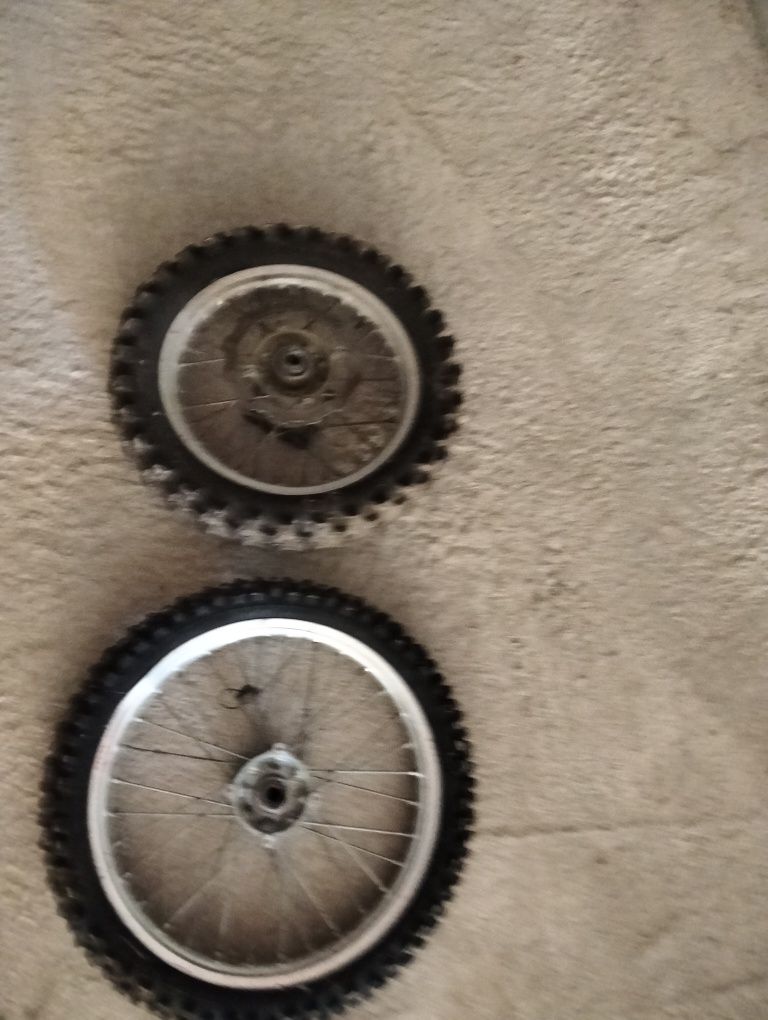 Vendo par de rodas para KTM 85