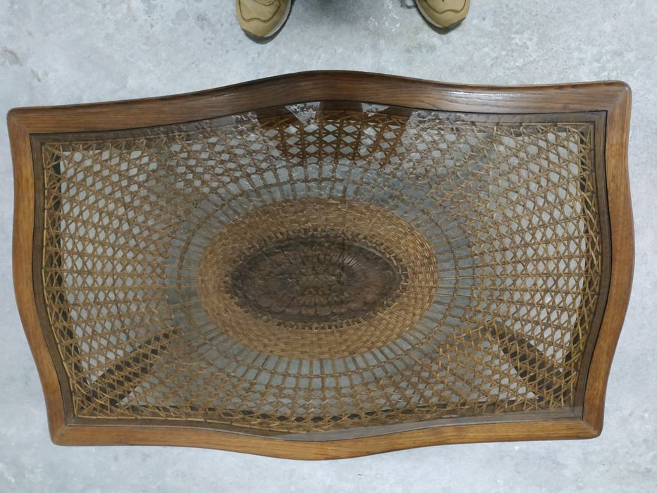 Mesinha de Centro - Palhinha - Estilo antigo