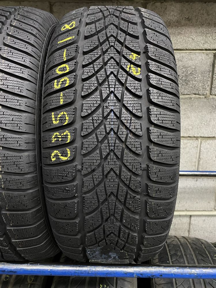 Зимові шини 235/50 R18 (97V) DUNLOP
