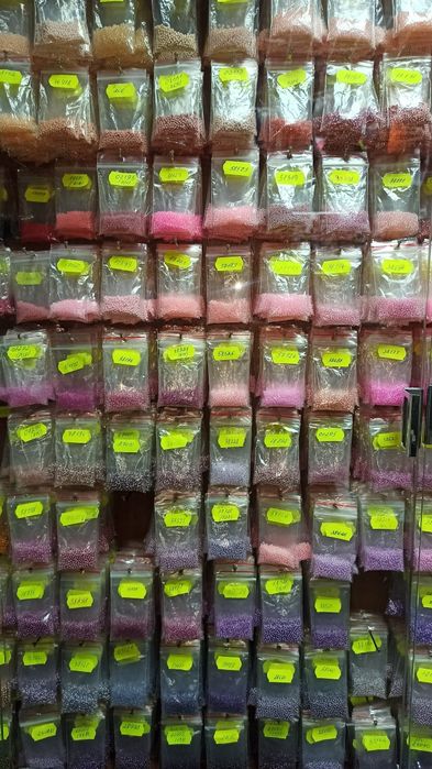 РОЗПРОДАЖ чеського бісеру ОПТ, роздріб