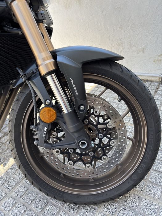 CB650R [35Kw Livrete{