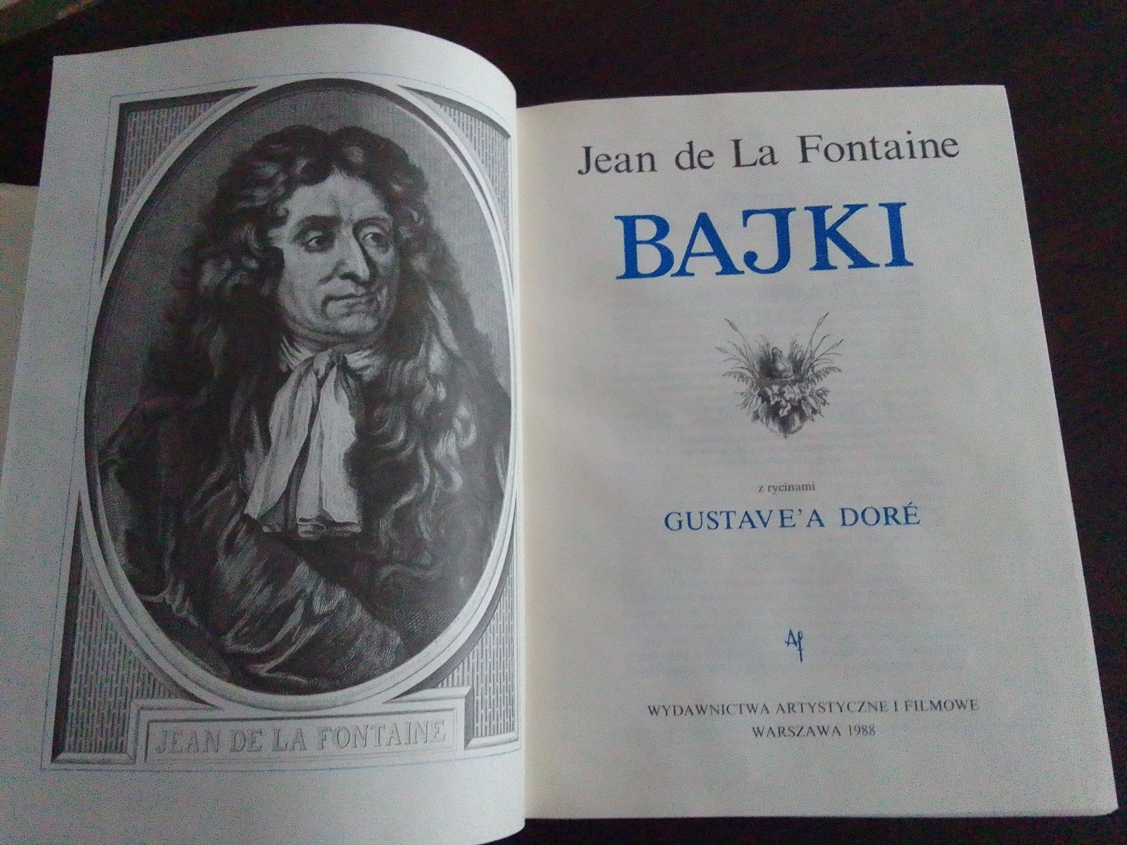 Potężny tom pt. BAJKI autorstwa Jean de La Fontaine