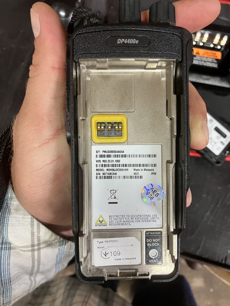 Motorola DP4400e.