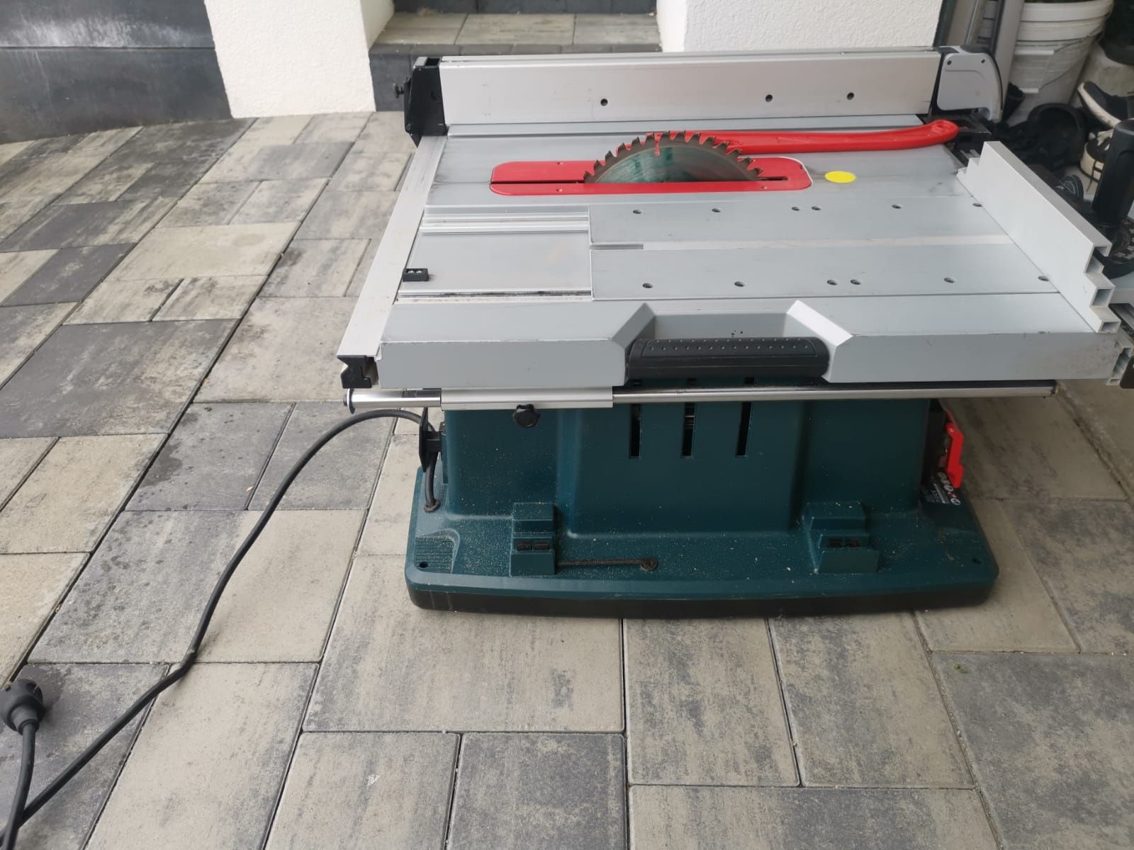 Piła stołowa Bosch GTS10 XC 2100w 230 V