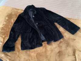 casaco preto imitação astracã
