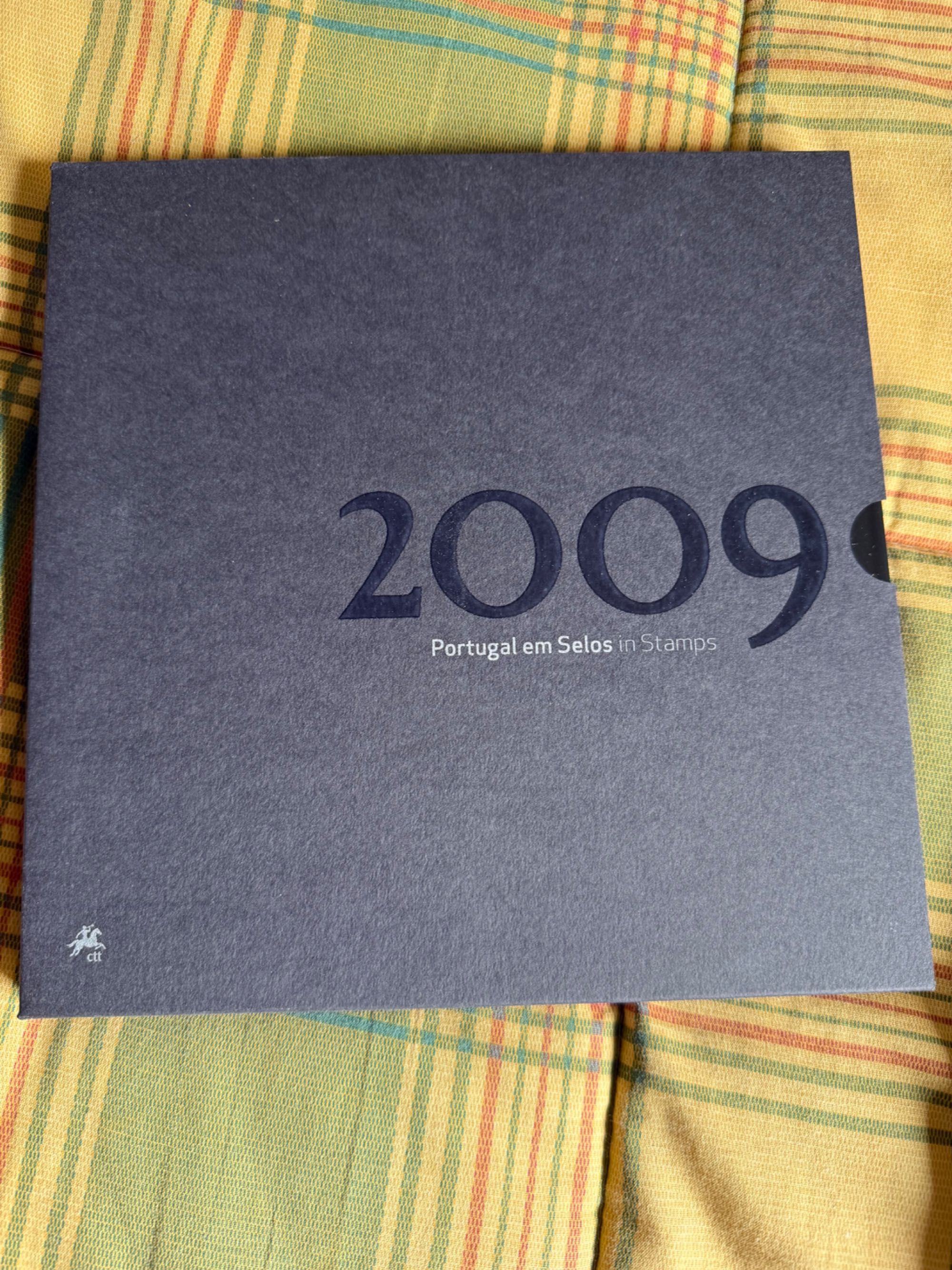 Livro ctt Portugal selos 2009