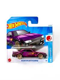 Hot Wheels Nissan Skyline RS case 2024 matchbox - MAM ponad 100 AUT