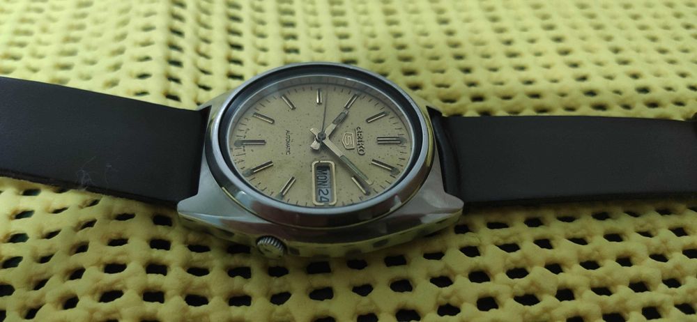 Relógio antigo SEIKO 5 automático
