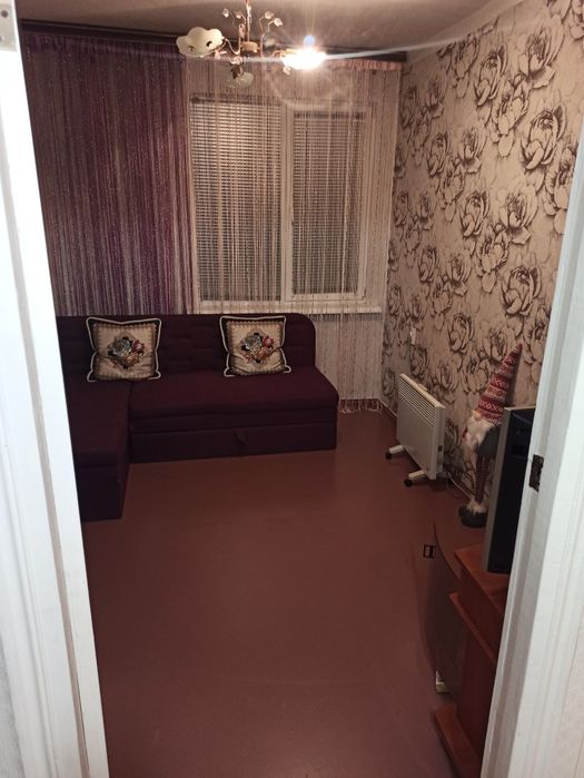 Продам 4 кімнатну квартиру