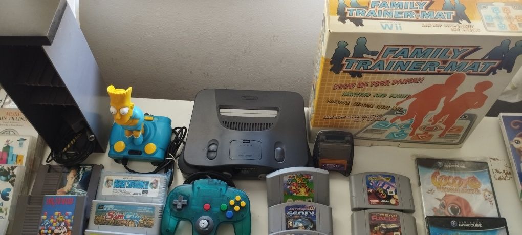 Nintendo Nes , Gameboy , Gamecube , Wii , Pokémon , Famicom , Snes etc