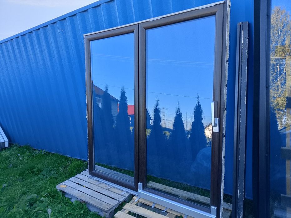 Okno PSK 217x230 przesuwne dąb bagienny plastikowe roleta elektryczna