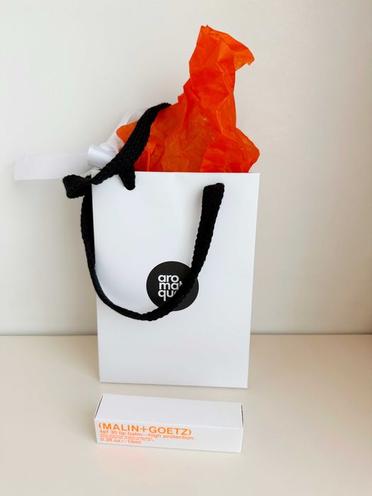 Бальзам для губ MALIN+GOETZ Lip Balm Spf 30 + олівець у подарунок!