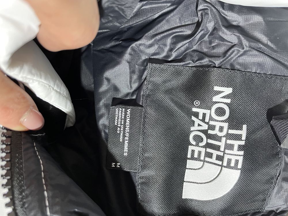 Женская куртка The North Face Nuptse Short 700 короткая жіноча куртка