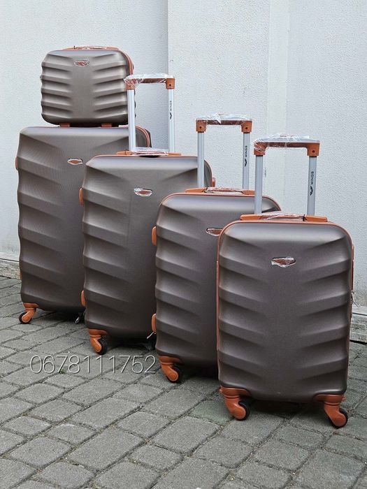 WINGS 402 Польща валізи чемоданы сумки на колесах ручна поклажа