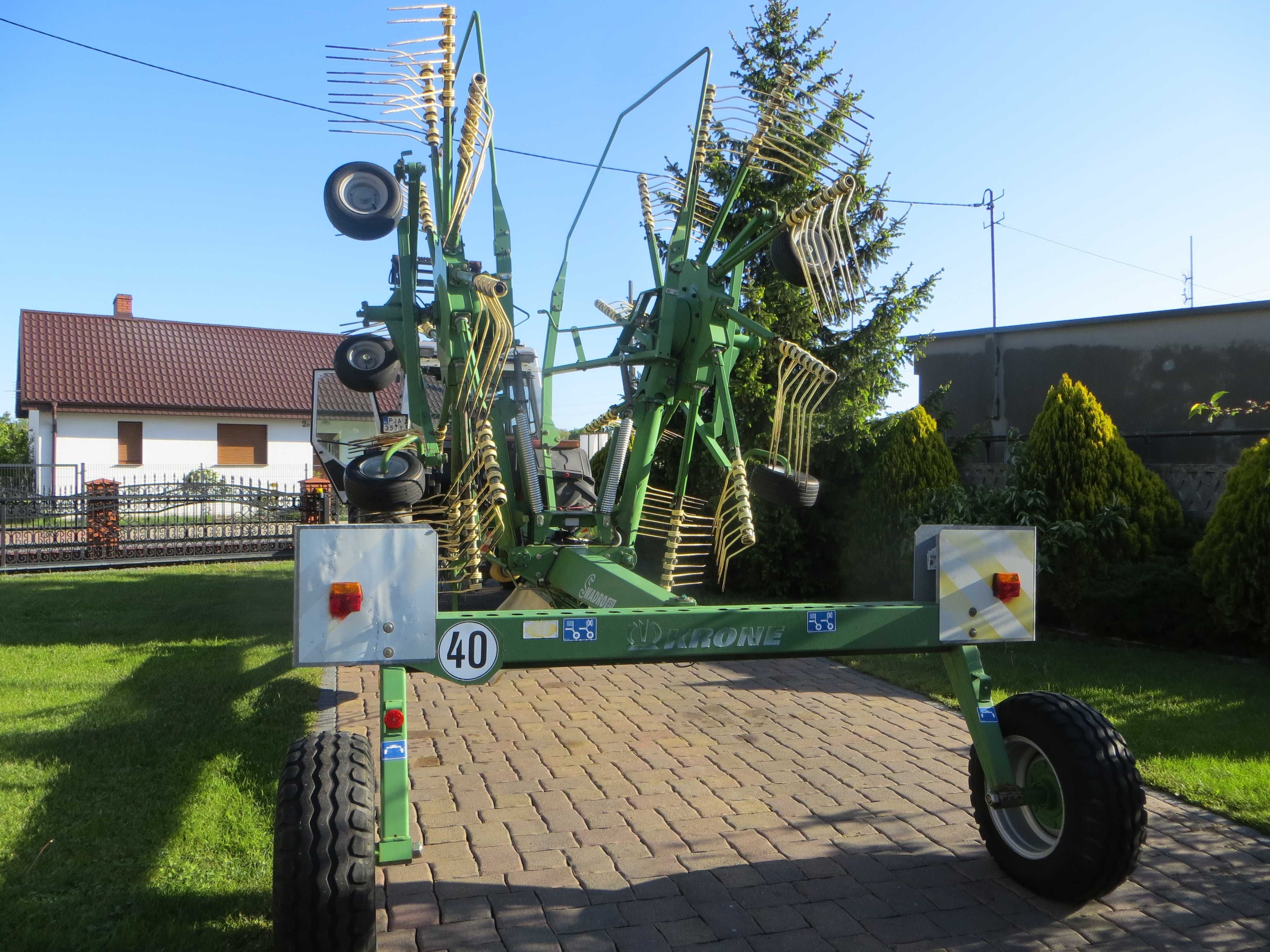 Zgrabiarka KRONE Swadro 651