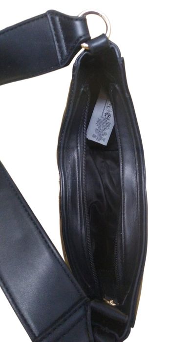 Guess Torebka Damska Czarna Logowana Pikowana T569