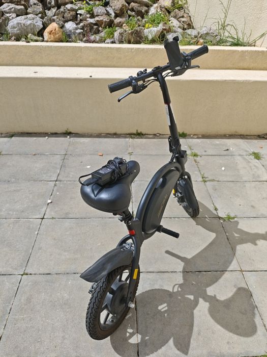 Bicicleta Elétrica Urban Glide 140 Preta Em muito bom estado