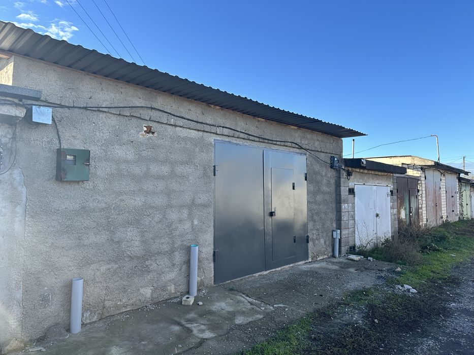 Продам (подвійний)гараж, склад в Корабельному районі