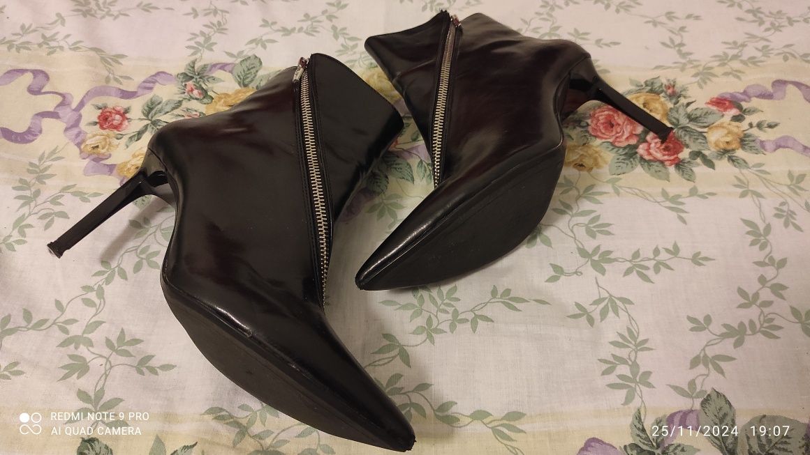 Botas/Botins Bershka