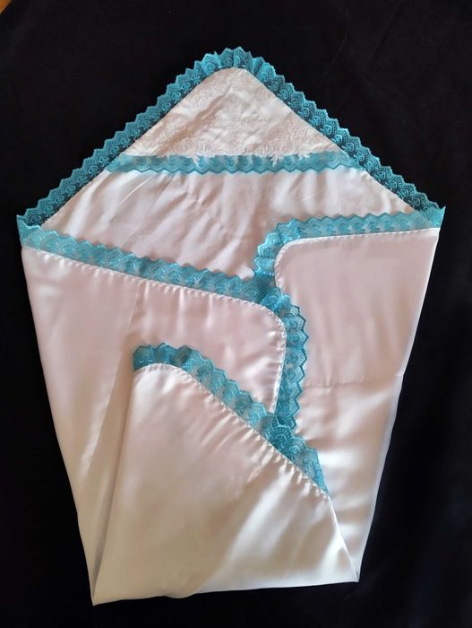 Крижмо покривало подвійне з вишивкою дитяче накидка хрестильна в храм