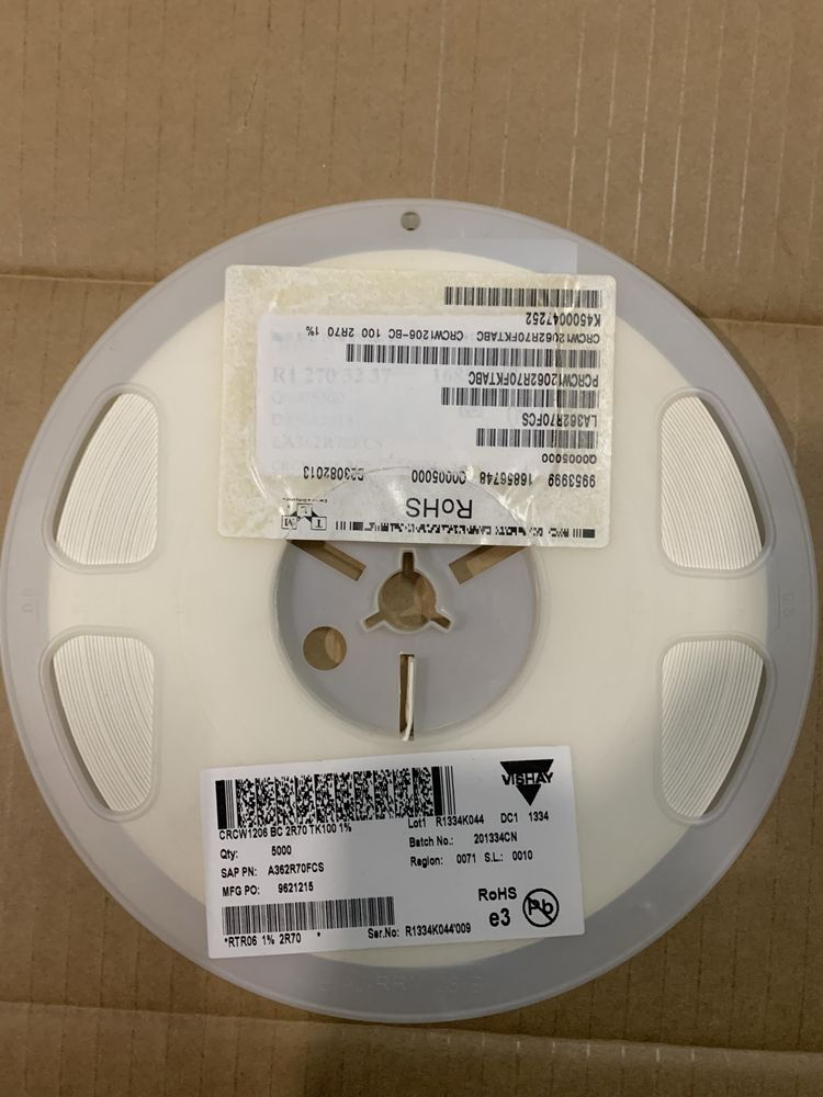 Резистор smd Vishay crcw12062r70fktabc 5000шт