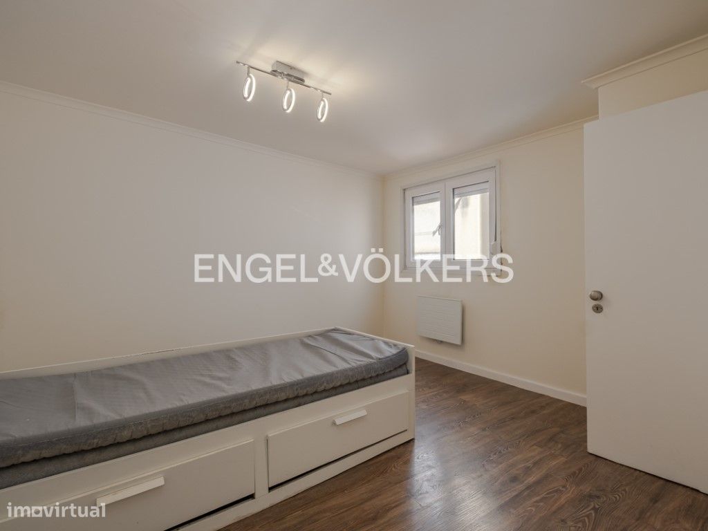 Apartamento T1 + 2 na Estefânia