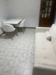 Mobilia de Sala Sofa Mesa e Cadeiras