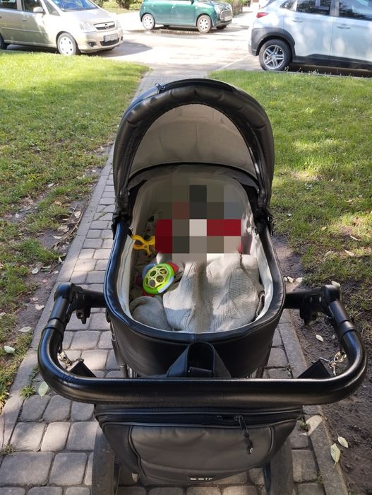 Продам коляску 2в1