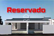 Moradia T3 em Oliveira São Mateus