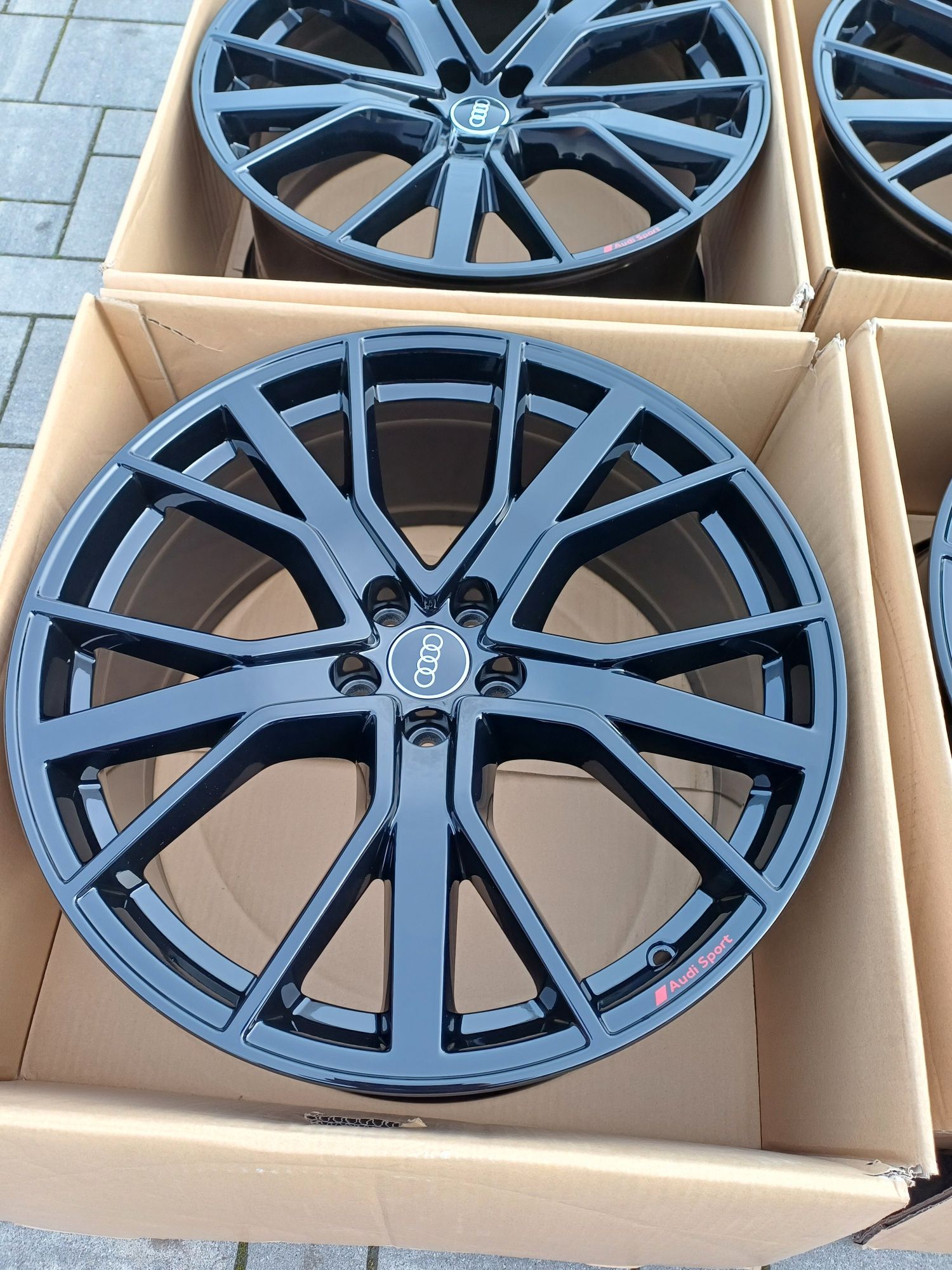 Felgi Audi Q7 Etron 21 cali