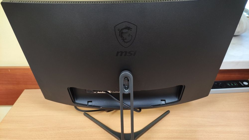 Монитор msi g241vc на запчасти