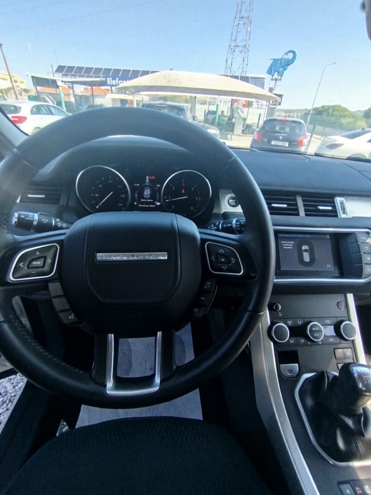 Land Rover Range Rover Evoque Pure 2.0 TD4 – 2017 84 mil km